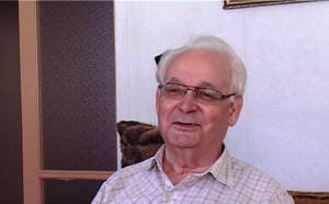 Юрій (Їржі) Копинець під час розмови з істориками ІДТР у 2008 році.