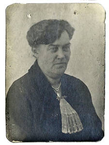 Jedna z československých „špionek“ Emílie Kánská, odsouzená v roce 1938 na 4 roky v nápravně pracovních táborech.